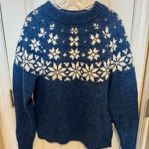 Women's Blue and White Icelandic Wool Sweater